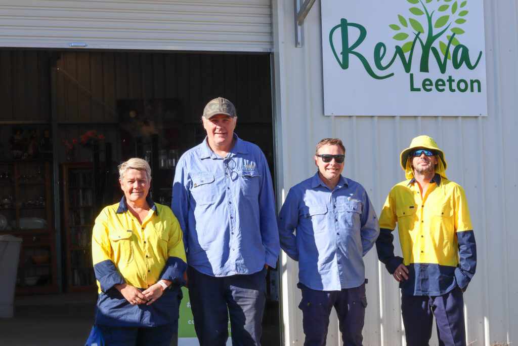Reviva Leeton Reuse Shop team